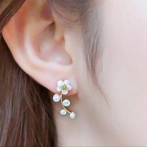 Gold Pearl Flower Stud Earrings